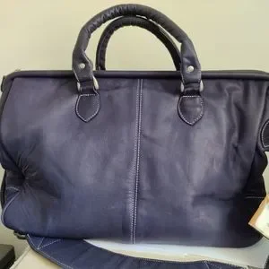 Canyon outback leather duffle bag hotsell